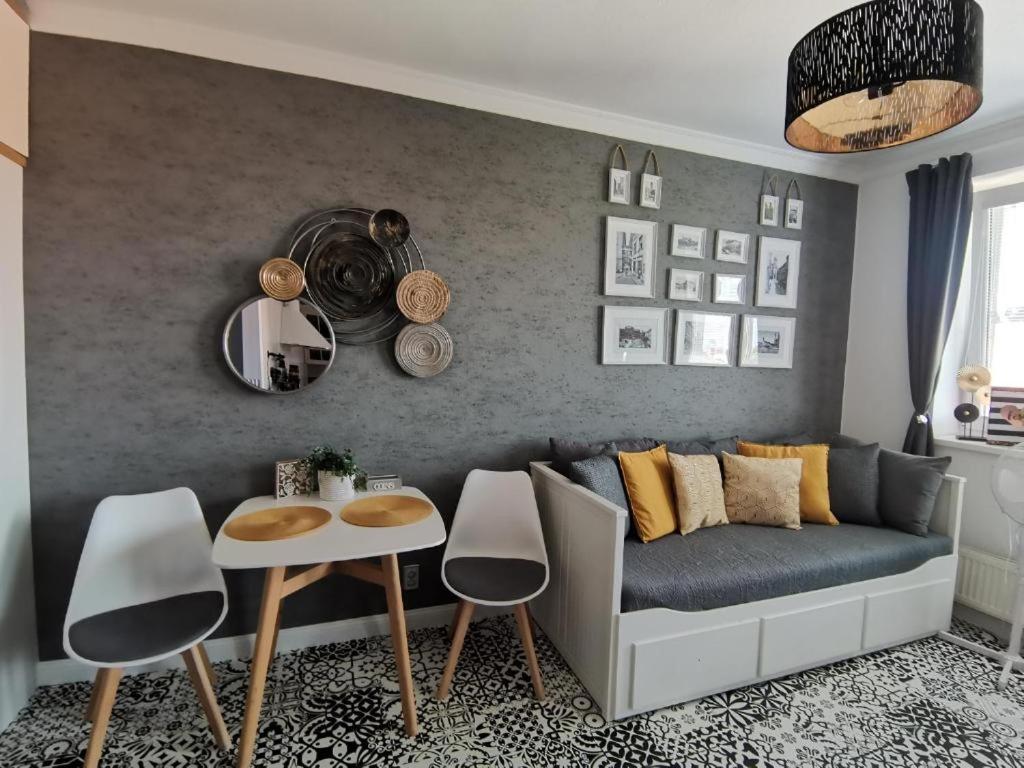 Palffy Lägenhet Bratislava Exteriör bild